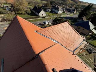 3 tetősík találkozása